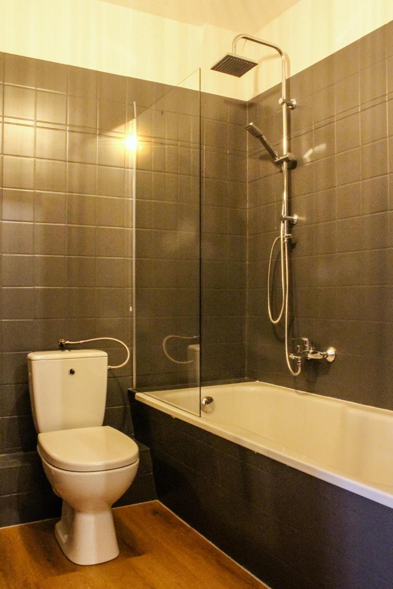 Nuwilu One - Apartment Mit Balkon Im Herzen Erfurts - Magenta Tv- Netflix - Disney Buitenkant foto