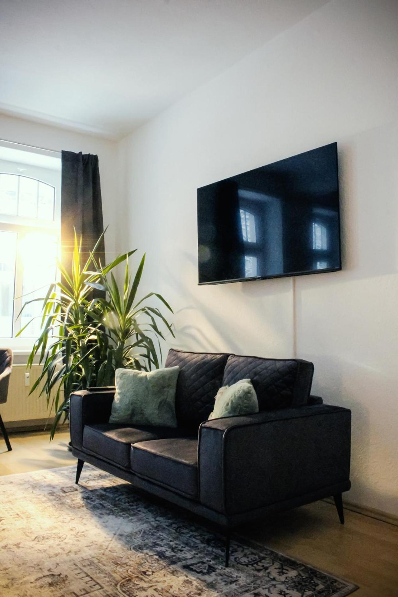 Nuwilu One - Apartment Mit Balkon Im Herzen Erfurts - Magenta Tv- Netflix - Disney Buitenkant foto